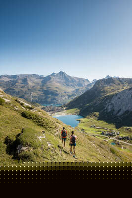 Wanderer in Tignes im Sommer